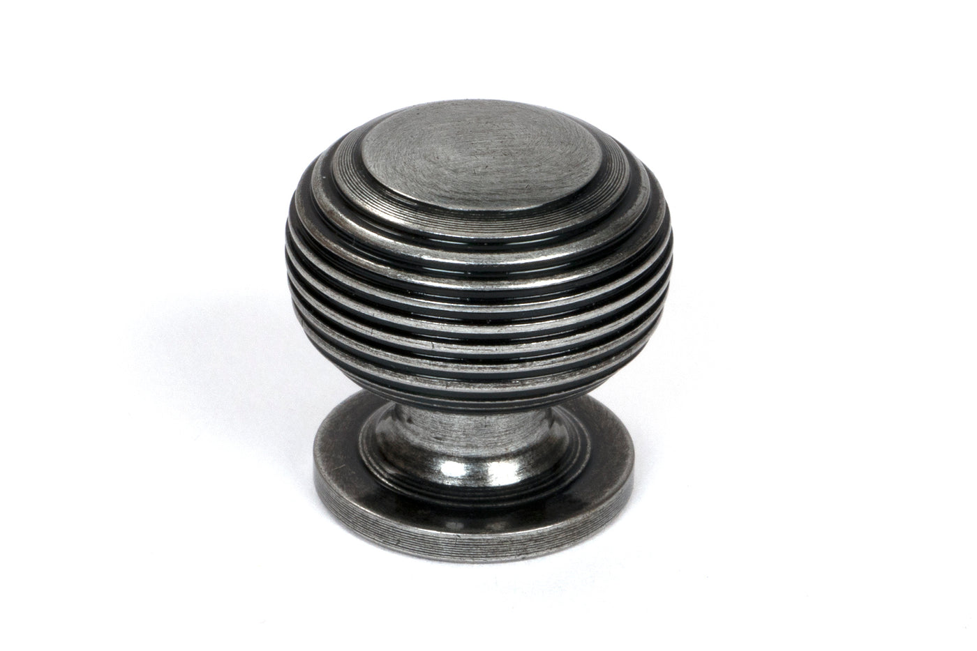 From The Anvil 46465 - Pewter Beehive Cabinet Knob 30mm