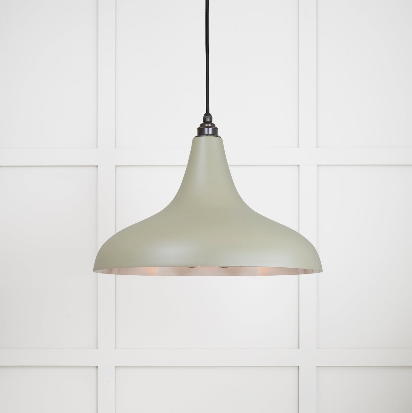 From The Anvil 49721STU - Smooth Nickel Frankley Pendant in Tump